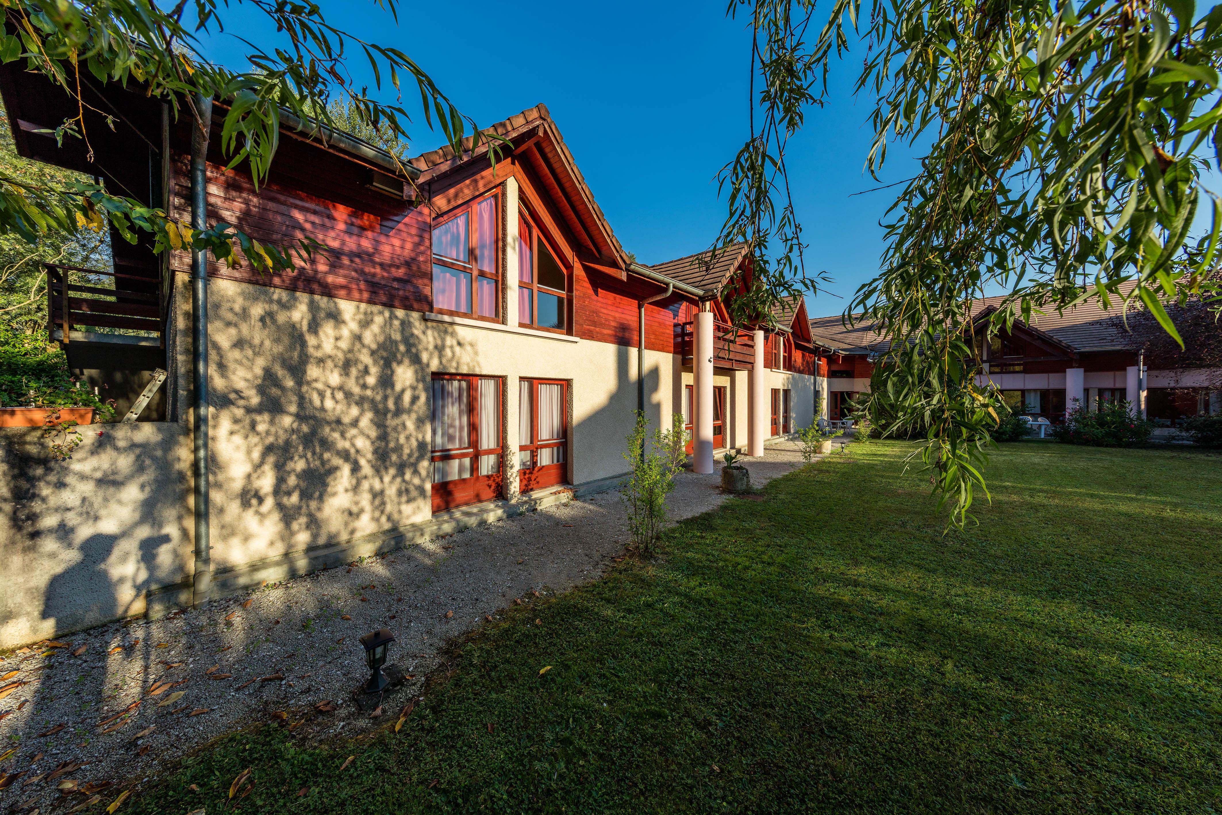 Noemys Viviers-Du-Lac Exterior photo
